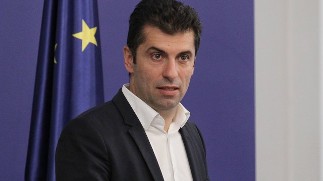 Премиерът Кирил Петков заяви че се увеличават средите които искат правителството
