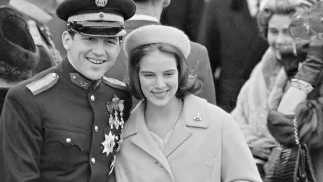 Последният крал на Гърция преди премахването на монархията Константинос II