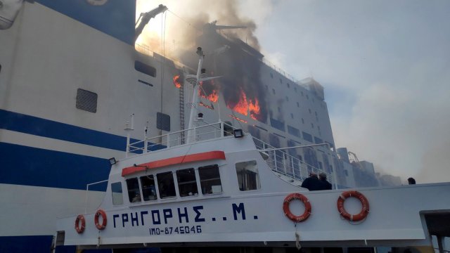 Пловдивски шофьор оцелял в кошмара на горящия ферибот край Корфу