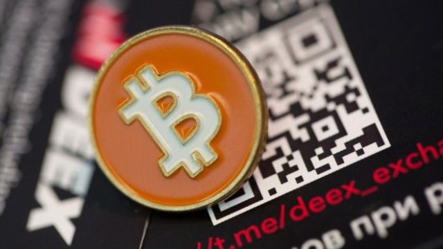 Руските инвеститори изглежда продължават операции с биткойни и други криптовалути