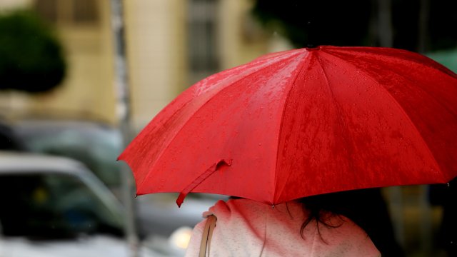 Днес през страната ще премине студен атмосферен фронт Ще се