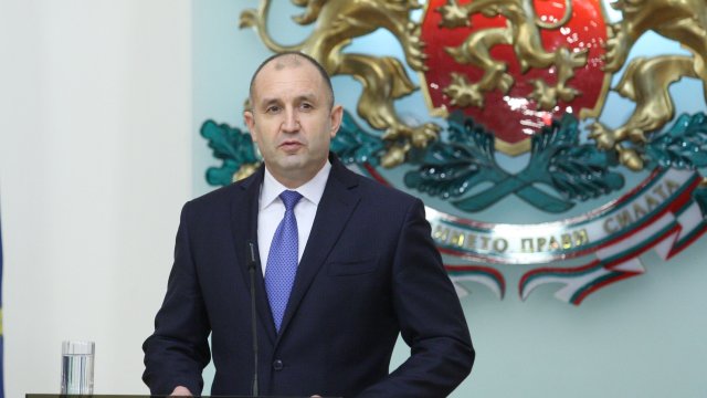 България очаква двустранният диалог с Република Северна Македония да води