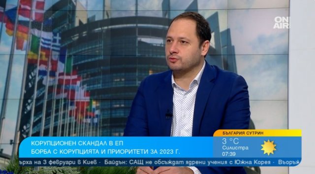 Нови твърдения се появиха относно разследването за корупция в Европейския