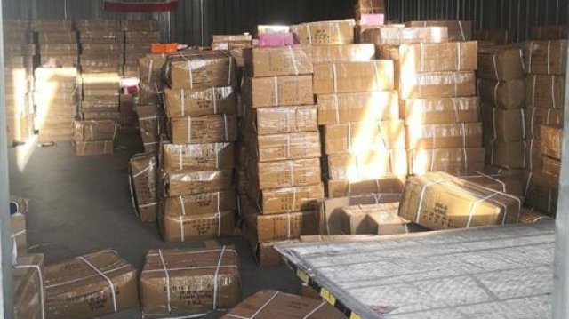 Служители на отдел Киберпрестъпност ГДБОП иззеха голямо количество стоки носещи