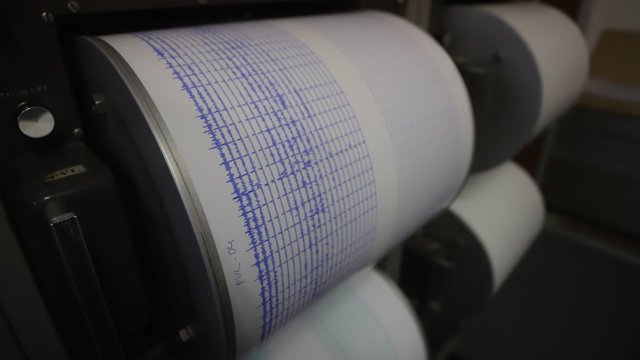 Земетресение от 5 9 по Рихтер беше регистрирано в Южен Иран Епицентърът