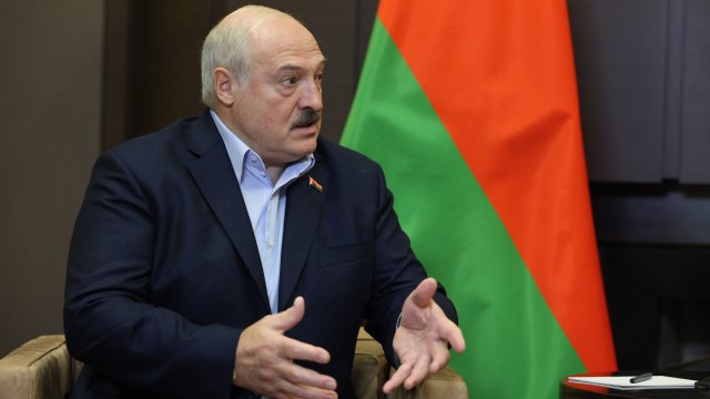 Президентът на Беларус Александър Лукашенко призова учениците да бъдат мобилизирани“
