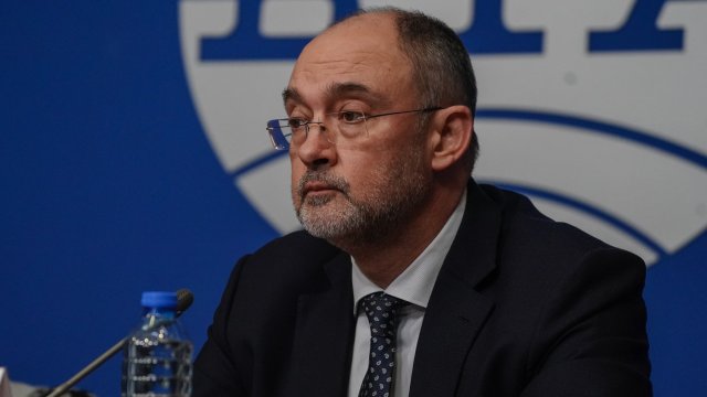 Дисциплинарната комисия към БФС наказа дясната ръка на Димитър Бербатов
