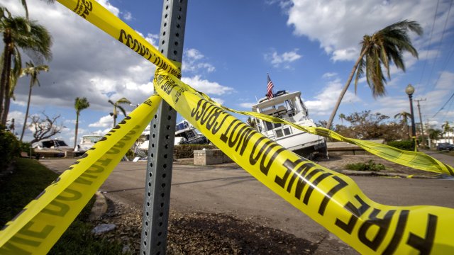 Броят на жертвите на урагана Иън във Флорида е нараснал