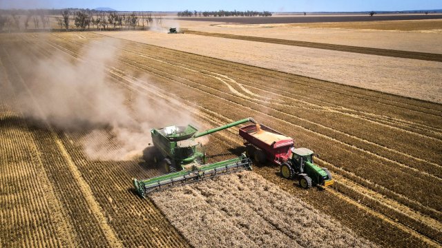 Екстремните метеорологични условия които засягат Китай от край до край