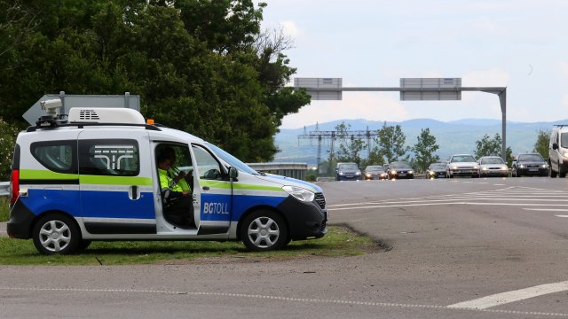 Уволняват служителя на БГТОЛ след скандала на Дунав мост при