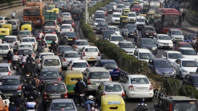 Транспортът е една от най замърсяващите индустрии която допринася значително за