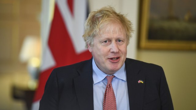 Британският премиер Борис Джонсън обеща на украинския президент Володимир Зеленски