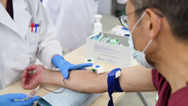 Кризата за медицински кадри след появата на Омикрон става все