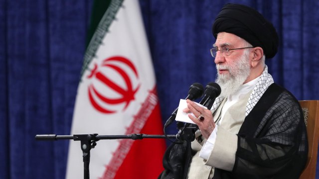 Иран въведе санкции срещу Централното разузнавателно управление ЦРУ и високопоставени