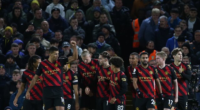 Манчестър Сити отнесе Лийдс с 3 1 в последен мач от