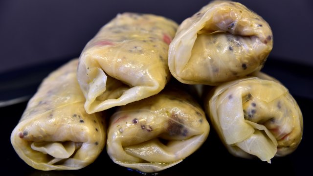 Както всички знаят трапезата за Бъдни вечер трябва да е