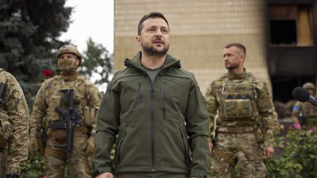 Украйна се готви да отвърне още по силно на руските атаки