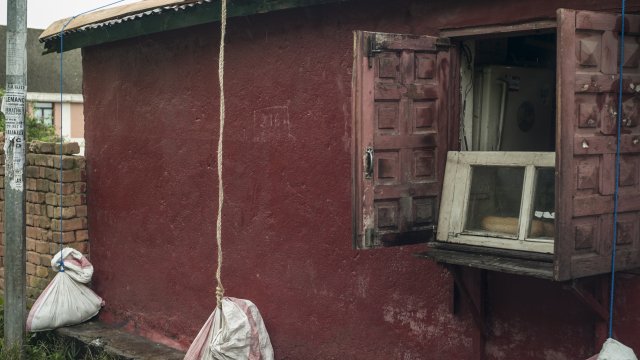 Най малко трима души са загинали в Югоизточен Мадагаскар след като