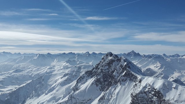 Облачността днес ще бъде значителна и преди обяд на места