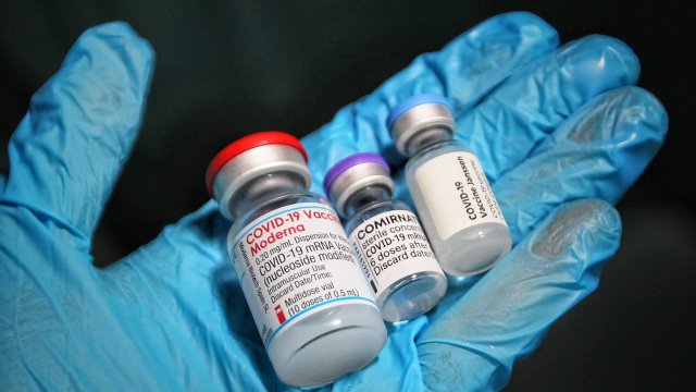 Ваксината срещу Ковид 19 е спасила 469 186 живота на хора
