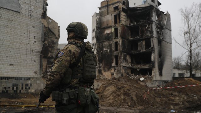 Украйна взе инициативата във войната и това предполага различна бойна