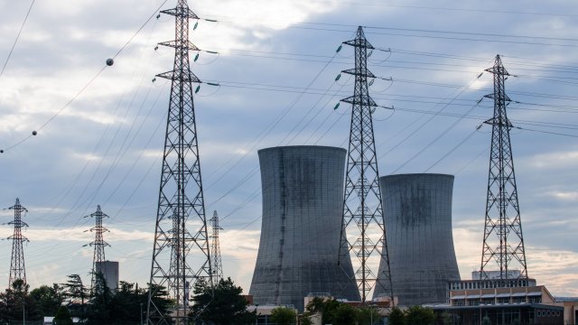 Европа е изправена пред енергийна криза тъй като икономиките излизат