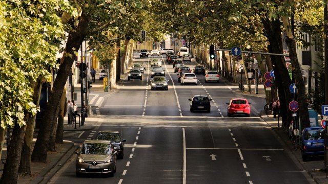 Какви автомобили карат управляващите в Русия И тъй като тях