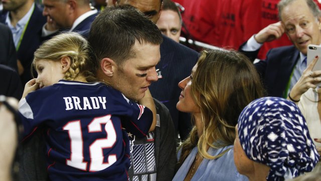 Tом Брейди и Жизел Бюндхен си наеха бракоразводни адвокати съобщи