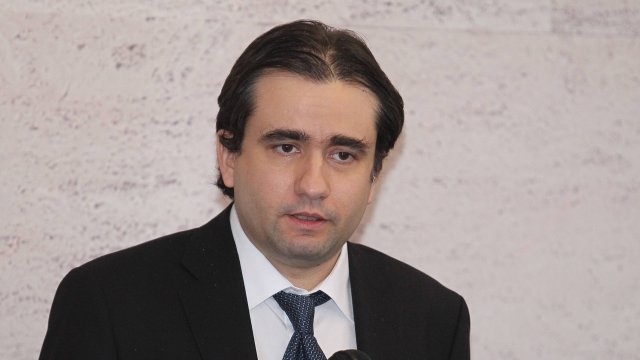 Министърът на електронното управление Божидар Божанов свиква на 5 май