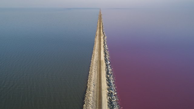Голямото солено езеро в Юта пресъхва Това създава сериозна опасност
