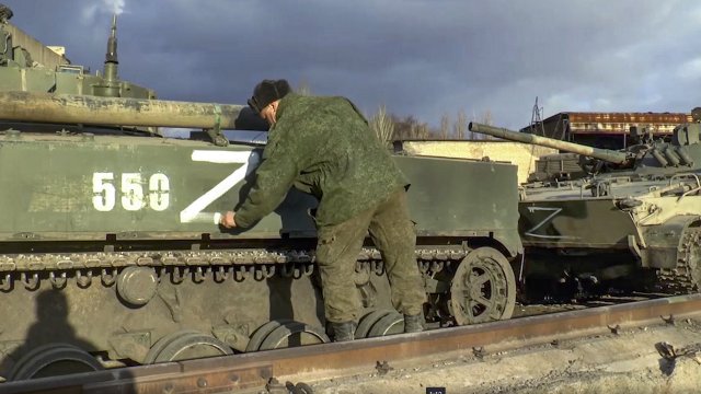 Парадоксално но факт Русия финансира войната с помощта на