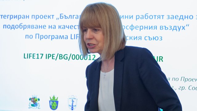 Всички приходи от такса битови отпадъци събирани от Столичната община