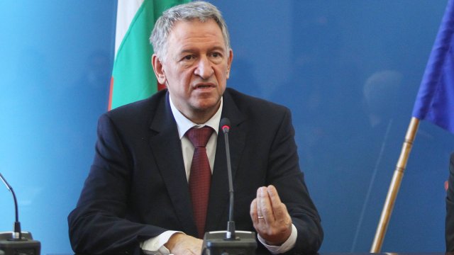 Получихме тревожни данни за болница Лозенец а именно действия на