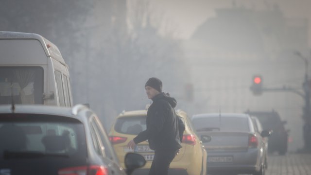 Въздухът в София и днес е под необходимото качество което