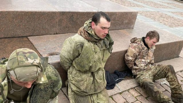 Четиринадесет украински военнослужещи бяха върнати в Украйна в рамките на
