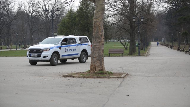 Мъж на 41 г е пробол с джобно ножче в