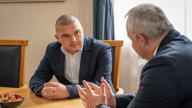 Заместник министър председателят по обществен ред и сигурност и министър на