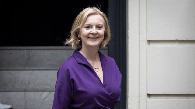 Новият британски премиер Лиз Тръс официално ще встъпи в длъжност