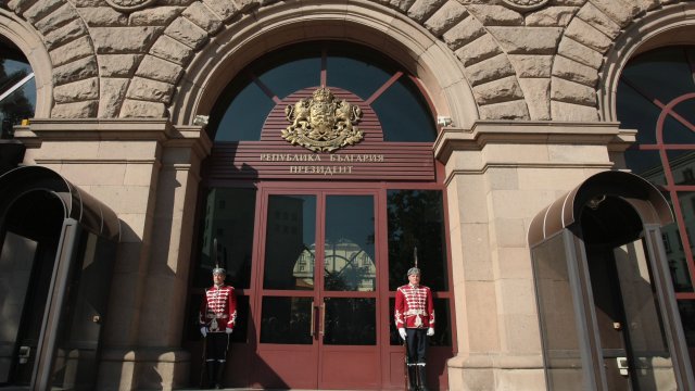 Пореден протест заради опасенията че служебното правителство може да възобнови