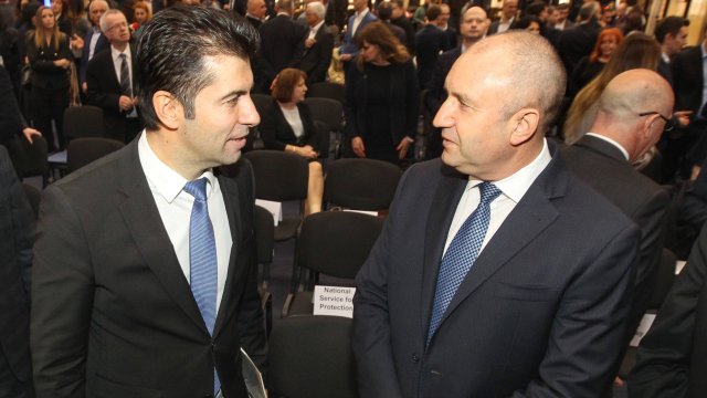 Приключиха консултациите на президента Румен Радев с политическите партии за