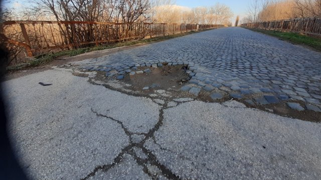 В платформата на наш читател за втори път подава сигнал