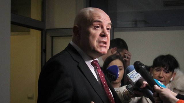 Висшият съдебен съвет отложи дебата по същество по предложенията на