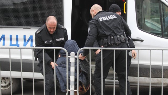 Антимафиоти разбиха престъпна група за разпространение на наркотици Операцията е