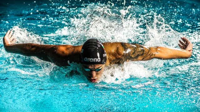 България се класира на финал в щафетата 4х200 метра свободен стил