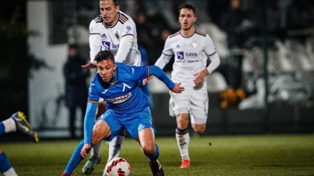 Левски завърши 2 2 срещу лидера в Словения Марибор в третата