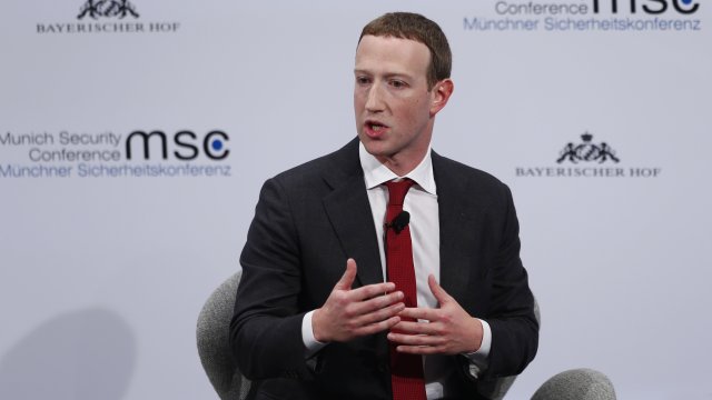 Охраната на Марк Зукърбърг е много скъпо и трудно начинание