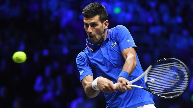 Новак Джокович се завърна на корта след близо двумесечно отсъствие