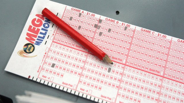 Един щастлив американец може да си тръгне с 1 28 милиарда