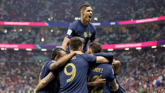 Рафаел Варан обяви че се отказва от националния отбор на