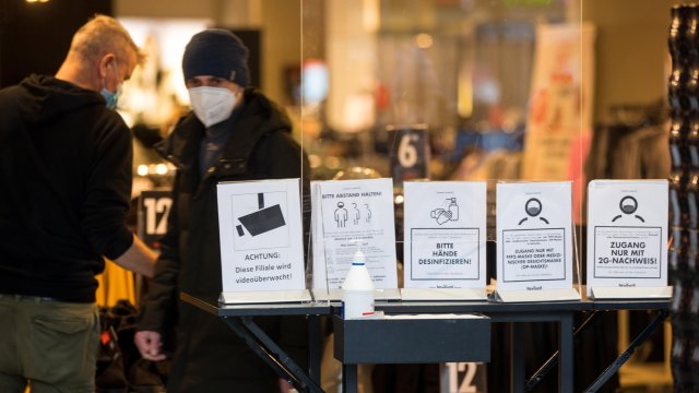 Бундесратът на Германия одобри нови правила за карантина за заразени